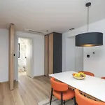 Royale - Premium One Bedroom With Sea View *