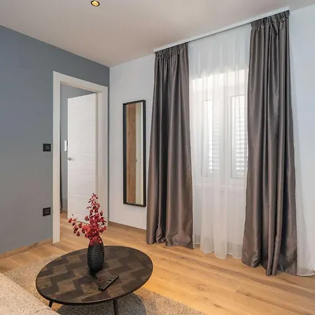 Royale - Premium One Bedroom With Sea View Appartement *