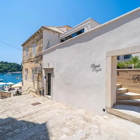 Royale - Premium One Bedroom With Sea View Apartment