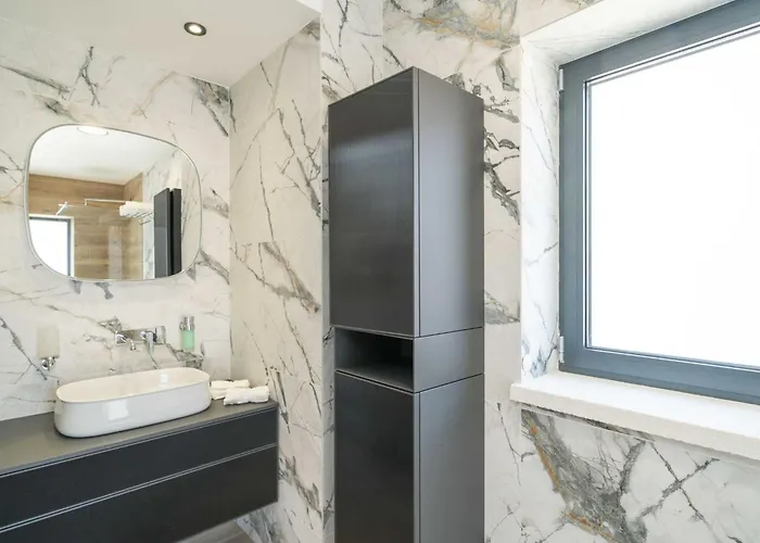 Royale - Premium One Bedroom With Sea View קאבטאט