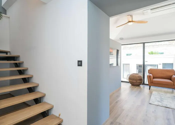 Royale - Premium One Bedroom With Sea View קאבטאט