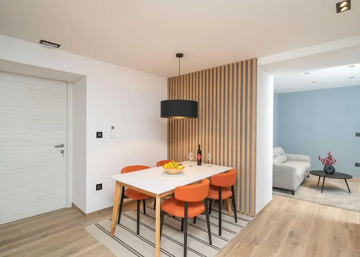 Royale - Premium One Bedroom With Sea View